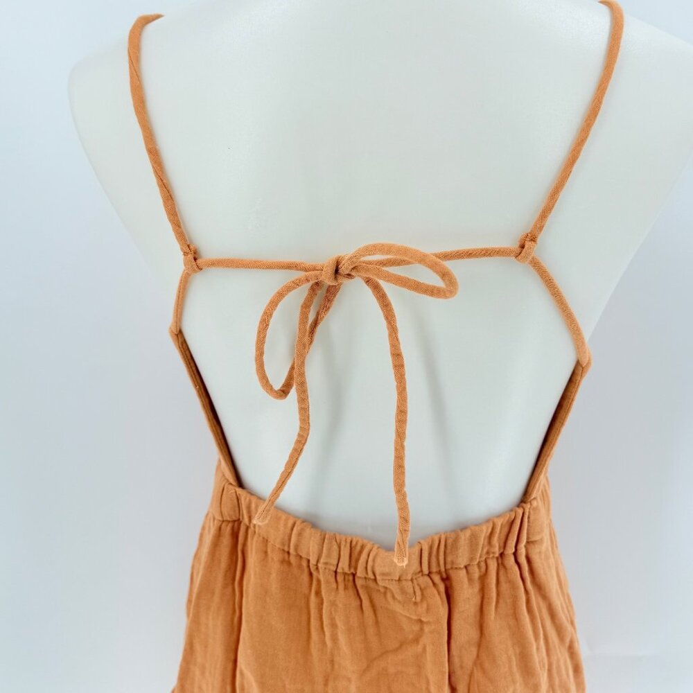 Louna Sleeveless Tiered Mini Dress With Spaghetti Straps & Open Back Tie Detail - Picture 4 of 6